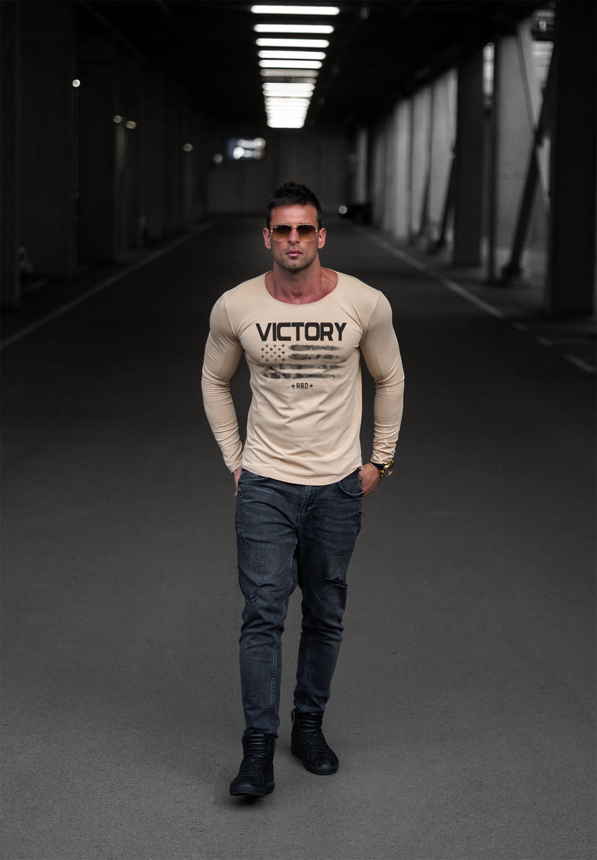 Mens Long Sleeve T-shirt "Victory" MD940